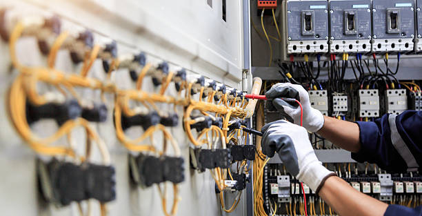 Professional Electrician technician working in Lorton, VA